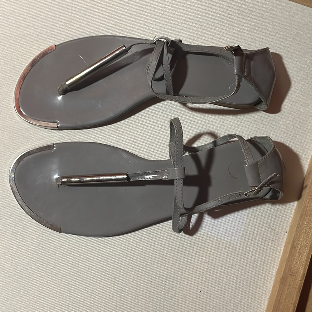 Comfortable women’s sandal - Picture 3 of 3